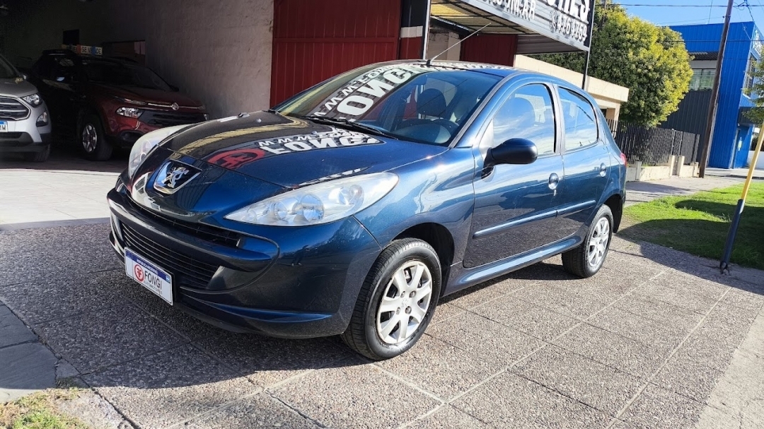 Peugeot 207 1.4 Allure 2014