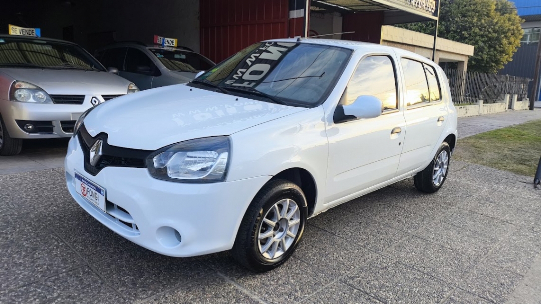 Renault Clio Mio 1.2 Expression Pack I 2013